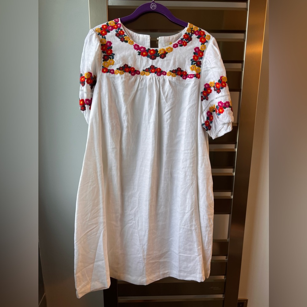 NWT Boden Embroidered Linen Dress